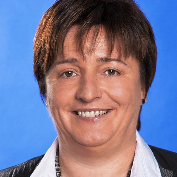 Almut Broihan
